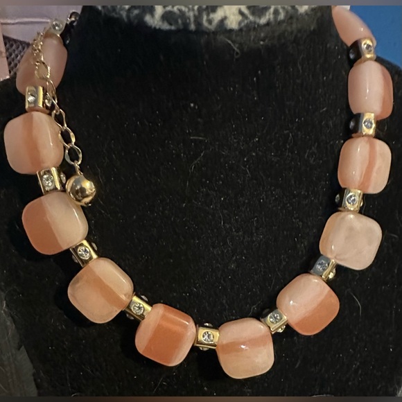 Kate Spade ♠️ Necklace absolutely stunning